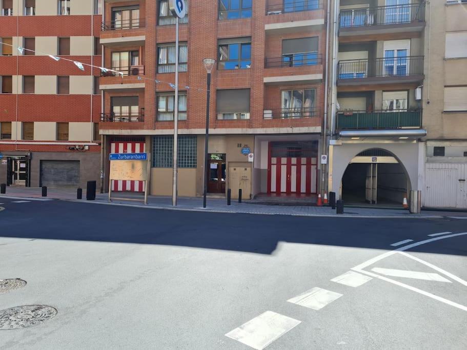 La Casita Verde. Metro Cerca Del Casco Viejo بلباو المظهر الخارجي الصورة