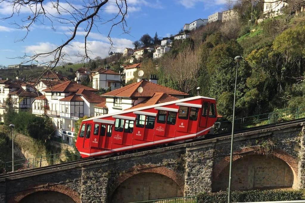 La Casita Verde. Metro Cerca Del Casco Viejo بلباو المظهر الخارجي الصورة